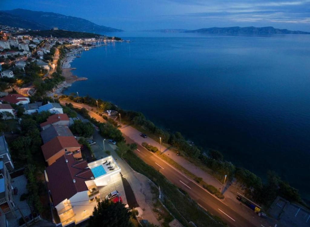 Villa Karamba Zengg Kültér fotó